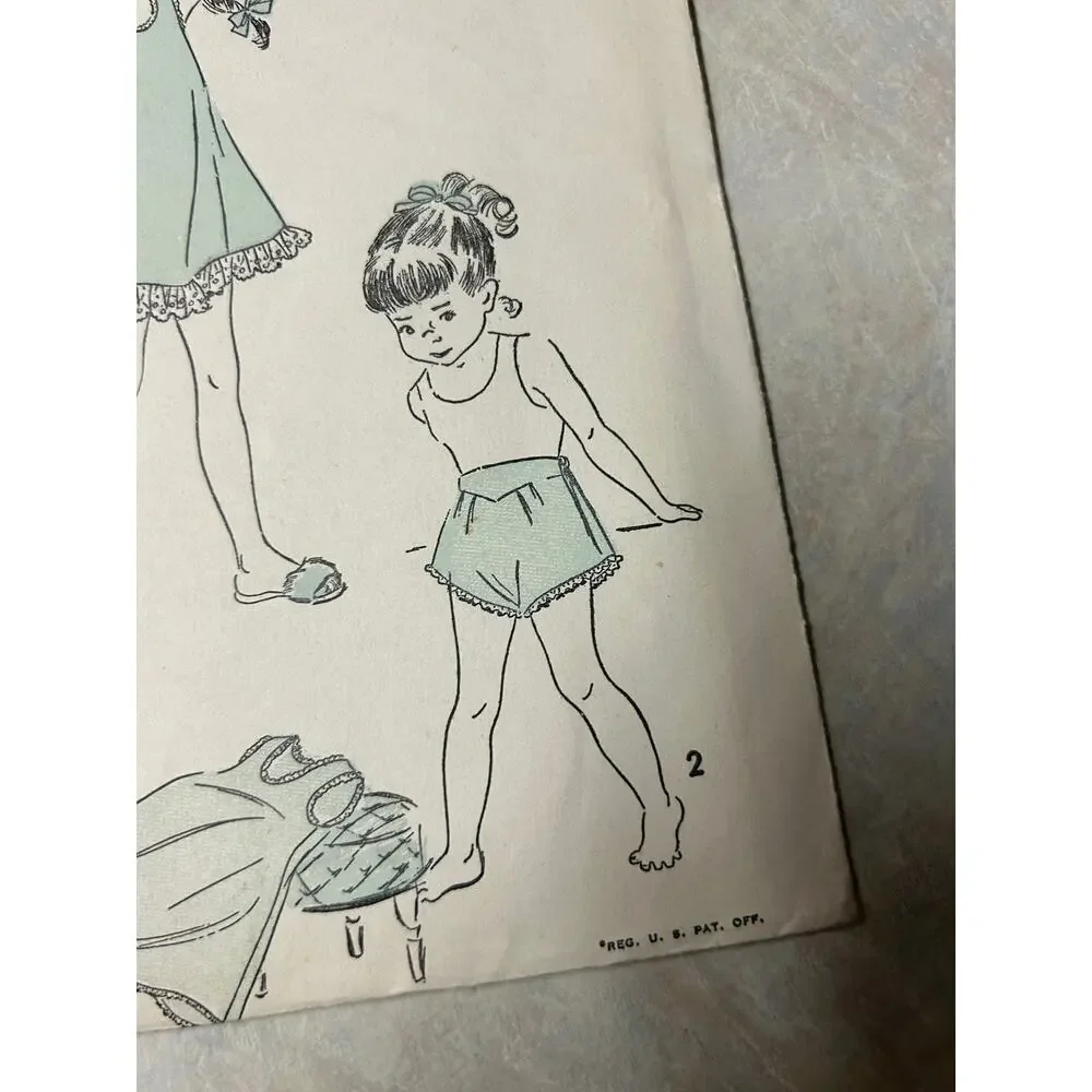 Advance vintage pattern